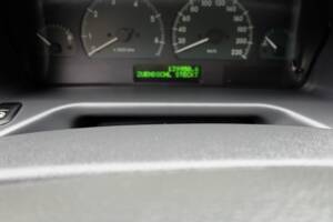 Afbeelding 30/95 van Land Rover Range Rover 4.6 Vogue (2002)