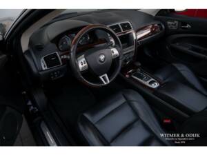 Immagine 10/34 di Jaguar XK 4.2 (2006)