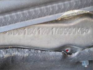 Image 90/92 de Mercedes-Benz 200 D (1989)