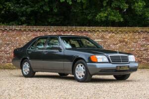 Bild 45/50 von Mercedes-Benz 400 SE (1991)
