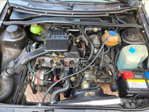 Bild 49/91 von Volkswagen Golf II 1.6 (1990)