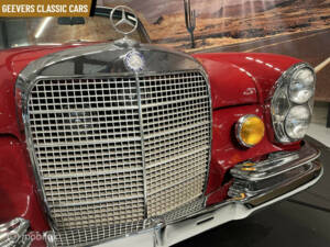 Bild 23/40 von Mercedes-Benz 280 SE (1969)