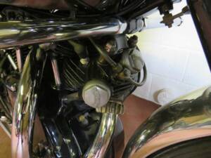 Image 23/50 of Vincent Black Shadow C (1953)