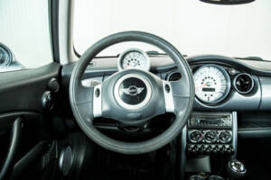 Bild 8/47 von Mini One (2003)