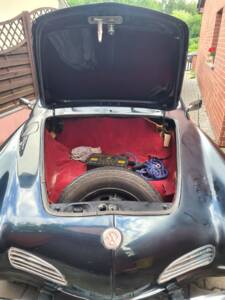 Image 26/27 of Volkswagen Karmann Ghia 1500 (1968)