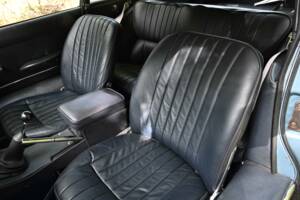 Image 34/50 of Jaguar E-Type (2+2) (1966)