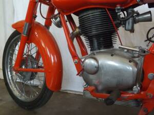Image 46/50 de Gilera Giubileo 150 (1963)