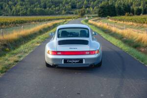 Image 9/15 of Porsche 911 Carrera 4 (1994)