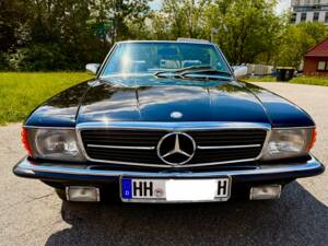 Image 1/17 of Mercedes-Benz 500 SL (1984)