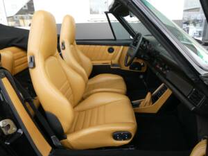Bild 12/21 von Porsche 911 Carrera 3.2 (1987)