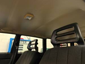 Imagen 12/16 de Volvo 245 GL (1993)