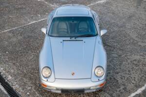 Bild 8/27 von Porsche 911 Carrera (1994)