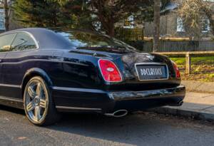 Image 12/25 of Bentley Brooklands (2008)