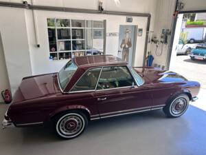 Image 7/40 de Mercedes-Benz 280 SL (1968)