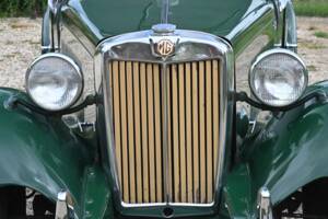 Image 42/50 of MG TD (1953)