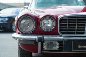 Bild 19/37 von Jaguar XJ 6 3.4 (1976)