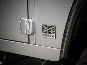 Bild 28/36 von Land Rover Defender 90 Works V8 &quot;70th Edition&quot; (2015)
