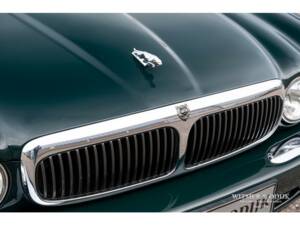 Bild 23/32 von Jaguar XJ 8 Executive (1998)