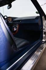 Image 9/18 de Mercedes-Benz SL 320 (1993)