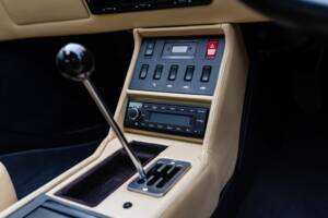 Imagen 40/58 de Ferrari Mondial T (1990)