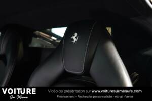 Image 17/50 of Ferrari 488 GTB (2015)