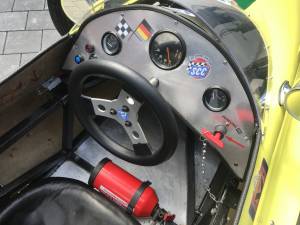 Image 13/19 of Volkswagen Formel V Racing Car (1962)
