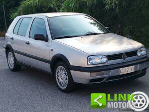 Image 1/10 of Volkswagen Golf III 1.6 (1995)