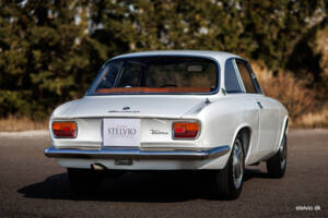 Immagine 14/42 di Alfa Romeo Giulia 1600 Sprint GT Veloce (1967)