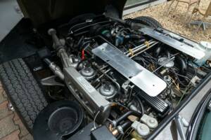 Image 4/50 de Jaguar Type E V12 (1973)