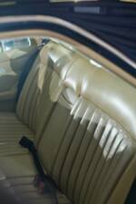 Bild 25/43 von Mercedes-Benz 380 SE (1984)