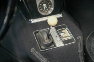 Bild 17/31 von Chevrolet Corvette (1958)