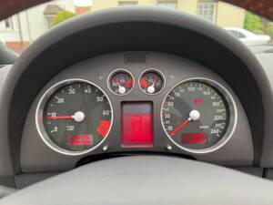 Bild 22/23 von Audi TT 1.8 T (2001)