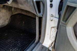 Image 121/175 of Mercedes-Benz 420 SE (1986)