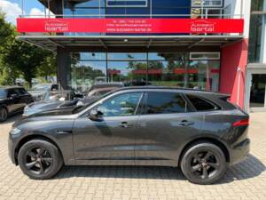 Bild 1/21 von Jaguar F-Pace 20d (2019)