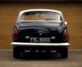 Image 14/50 of Bristol 409 (1967)