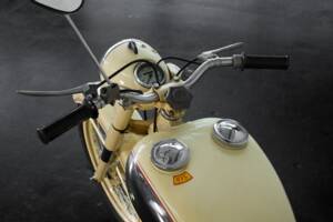 Image 6/18 of Puch 250 TF (1951)