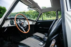 Bild 36/50 von Porsche 356 B Carrera 2/2000 GS (1963)