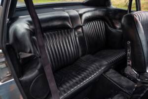 Image 31/63 de Aston Martin DBS (1968)