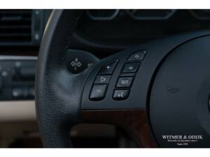 Bild 32/37 von BMW 320Ci (2006)