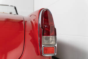 Bild 34/77 von Alfa Romeo 2000 Spider (1961)