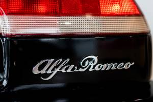 Bild 12/20 von Alfa Romeo 2.0 Spider (1991)