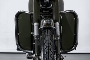Image 34/50 of Moto Guzzi DUMMY (1976)