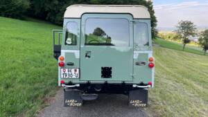 Imagen 10/99 de Land Rover 109 (1970)