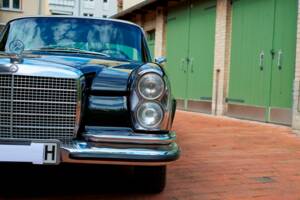 Imagen 26/199 de Mercedes-Benz 280 SE 3,5 (1971)