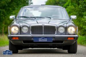Bild 2/57 von Jaguar XJ 12 (1986)