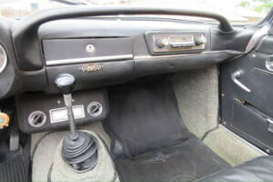 Immagine 17/32 di Alfa Romeo 2600 Spider (1966)