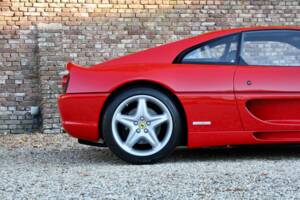 Image 46/50 de Ferrari F 355 Berlinetta (1996)