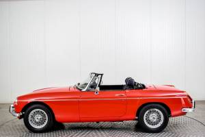 Image 28/50 de MG MGB (1973)