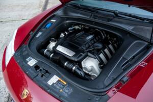 Image 40/45 of Porsche Cayenne Turbo (2009)