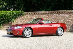 Image 17/50 of Jaguar XK (2011)